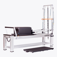 Physio Reformer en aluminium : Tour et boîtier inclus, polyvalence et multifonctionnalité (Couleurs de revêtement disponibles)